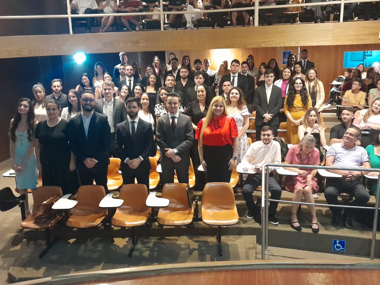 Cerimônia homenageia estudantes de Direito aprovados no Exame da OAB